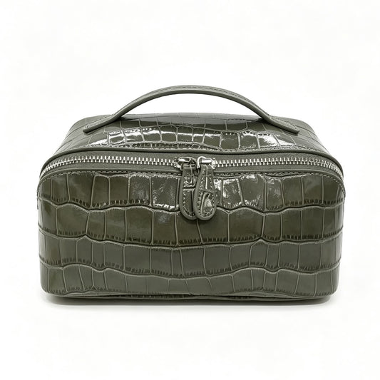 Croc Divided Vanity