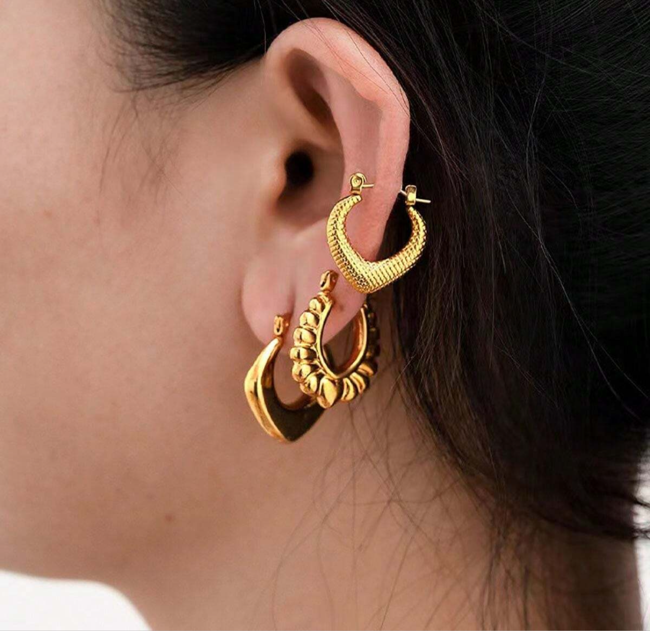 6 pcs gold earrings