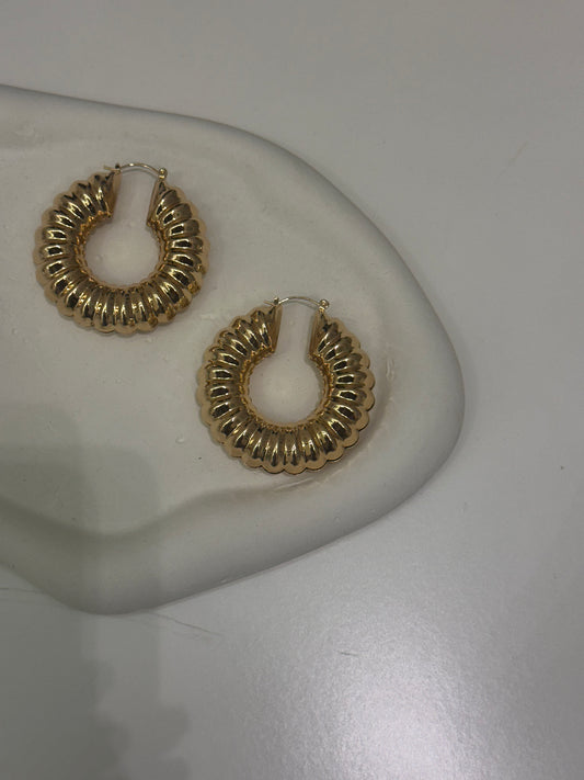 Textured hoop earrings